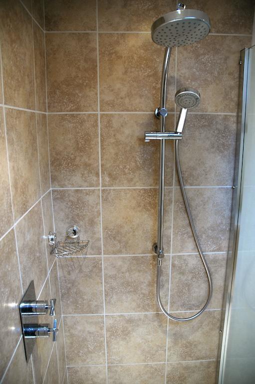 Field Cottage Bed And Continental Breakfast East Harling Екстер'єр фото