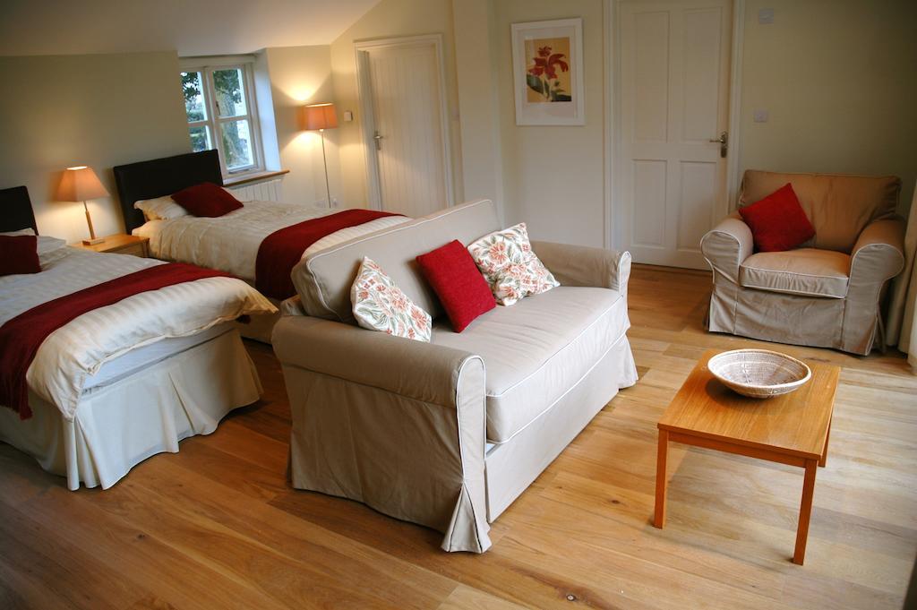 Field Cottage Bed And Continental Breakfast East Harling Номер фото